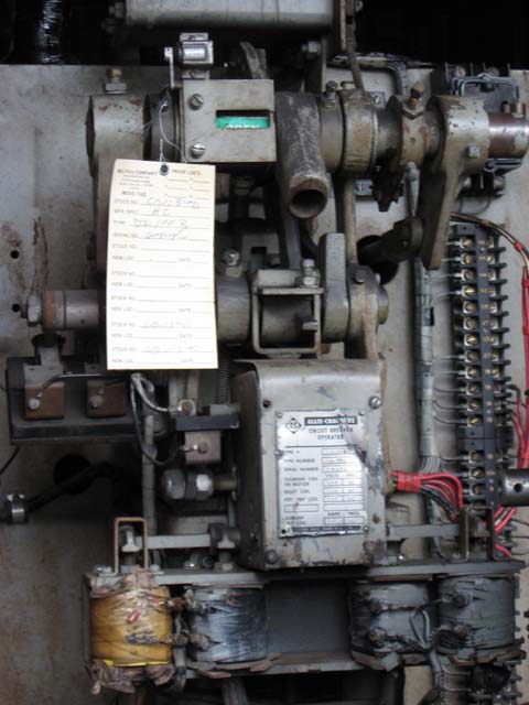600 Amp, ALLIS CHALMERS, DZ100B, 15 KV, 1963, STATIONARY MOUNT, SO351 MECH;-1