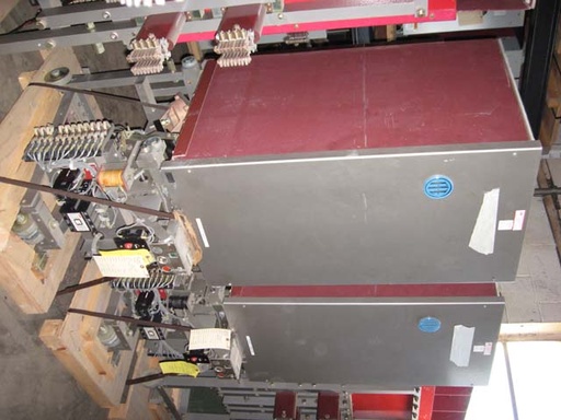 [032203] 1200 Amp, ITE, 5HV250, 4160 V., 1959, E/O, D/O, 125 VDC CLOSE & TRIP: -1