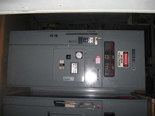 [034583] 600 Amp, SQUARE D, No. POWERZONE, 5000 V., 1988, INDOOR HOUSED, FUSED, VACUUM:1