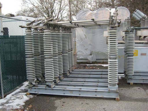 [034727] 1200 Amp, USCO, AGT-22, 138000 V., VERTICAL MOUNT, VERTICAL BREAK, GOAB:1