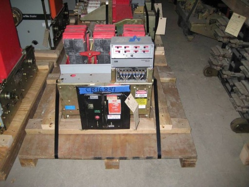 [036238] 1600 Amp, ABB, KDON 1600S, 600 V., 1999, MANUALLY OPERATED, DRAWOUT, BELL ALARM