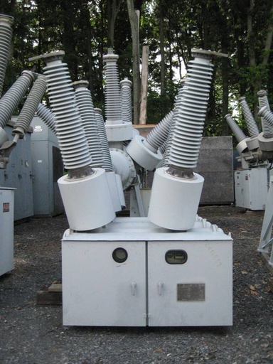 [036251] 1200 Amp, MITSUBISHI, 100SFMT-32B, SF6, 121 KV, 125VDC C & T, MECH TYPE BM