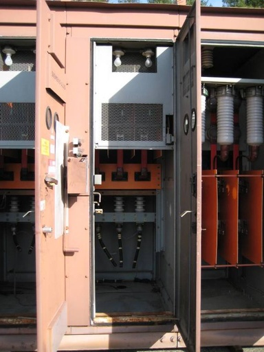 [036776] 600 Amp, SIEMENS ALLIS, No. QB, 13800 V., INTERRUPTER SWITCH, FUSED, OUTDOOR:1