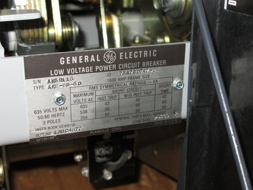 [037253] 1600 Amp, GENERAL ELECTRIC, AKR-6D-50, 480 V., 120 VAC, MICRO-VERSA TRIP LSIG:1