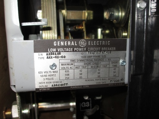 [037256] 1600 Amp, GENERAL ELECTRIC, AKR-6D-50, 480 V., 120 VAC, MICRO-VERSA TRIP LSIG:1