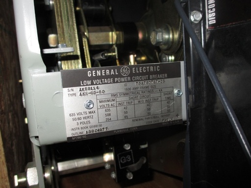 [037259] 1600 Amp, GENERAL ELECTRIC, AKR-6D-50, 480 V., 120 VAC, MICRO-VERSA TRIP LSIG:1