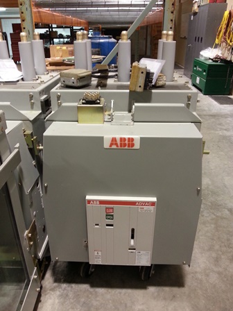 [039390] 1200 Amp, ABB, RADVAC, 13.8 KV, 2009, VAC RETRO-FIT FOR AM13.8-500-12, 48 VDC:1