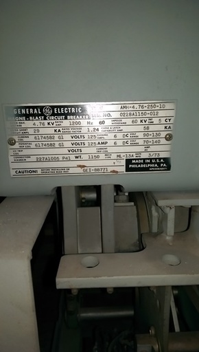 [041344] 1200 Amp, GE, AMH-4.76-250-1D, 4760 V., ML-13A MECH., 125 VDC CLOSE & TRIP
