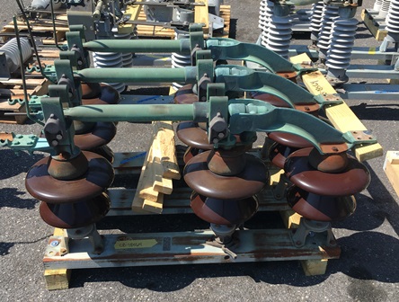 [041480] 1200 AMP, SOUTHERN STATES, WAG, 38 KV, HORIZONTAL MOUNT, VERTICAL BREAK, GOAB