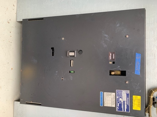 [041728] 1200 Amp, SQUARE D, No. FLUARC SF6, 34500 V., CAT. #FCS3121532