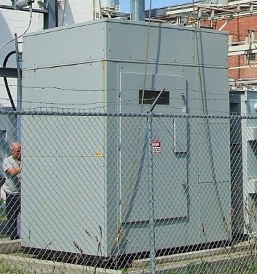 [041735] 600 Amp, CUTLER-HAMMER, No. WFS, 38000 V., 2001, OUTDOOR ENCLOSED:1