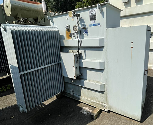 [042050] 2500 KVA, Pri 12470 D, Sec 480Y/277, 2001, ALSTOM, SIDE X SIDE BUSHINGS:1