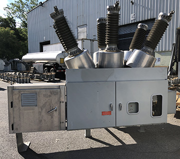 [042150] 2000 Amp, HITACHI HSV72 DRY AIR, 72500 V., 2008, SPRING MECHANISM, 125 VDC:1