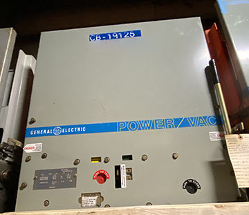 [044005] 1200 Amp, GENERAL ELECTRIC, VB1 71.2-500-1, 8.25 KV, 125 VDC CLOSE & TRIP