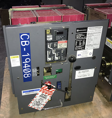 [044411] 2000 Amp, SQUARE D, DS-420, 480 V., E/O 120 VAC, M/O, LSIG CIRCUIT BREAKER:1