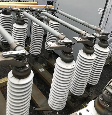 [044428] 1200 Amp, HK Porter/Delta Star, PMB40A, 72500 V, HM, VB, Gang Operated Air Break Switch