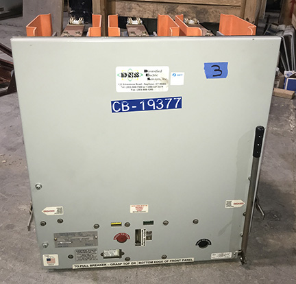 [044436] 1200 Amp, GE, VB1-13.8-500-1, 15 KV, E/O, D/O, 240 AC CLOSE, 325 DC TRIP, ML-18