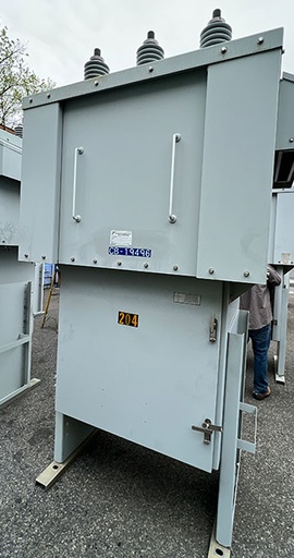 [044550] 1200 Amp, SQUARE D, No. FVR1121120A, 15500 V., 2002, 125 VDC C/T, 240 VAC MOTOR