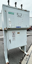 [044635] 1200 Amp, SIEMENS, No. SDV, 15500 V., 125 CLOSE & TRIP, 240AC/250DC MOTOR
