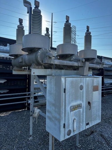 [045503] 1200 Amp, ABB, 72PM 31-12B, 72 KV, SF6 POWER CIRCUIT BREAKER, 31.5 KAIC