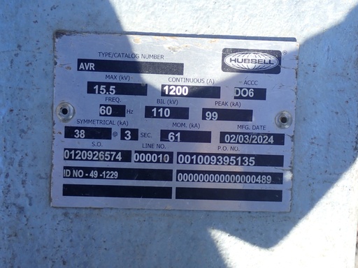 [046232] 1200 Amp 15.5 KV Hubbel GOAB, Type: AVR Horizontal Mount, Vertical Break