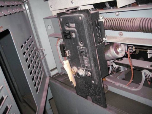 [013200] 4000 Amp, FEDERAL PACIFIC, 100H1, 600 V., DRAWOUT, ELEC.OP.;-1